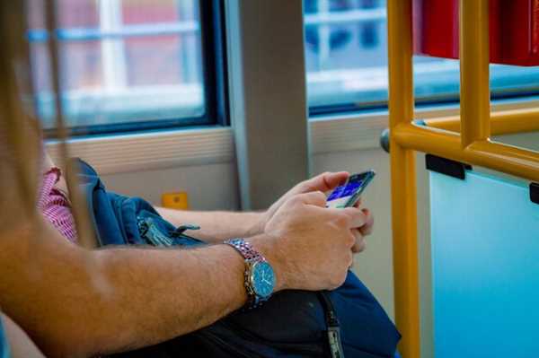 Características de los asientos adaptados para facilitar el acceso
